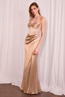 Fitted Dress With A Sweetheart Neckline And Thin Straps